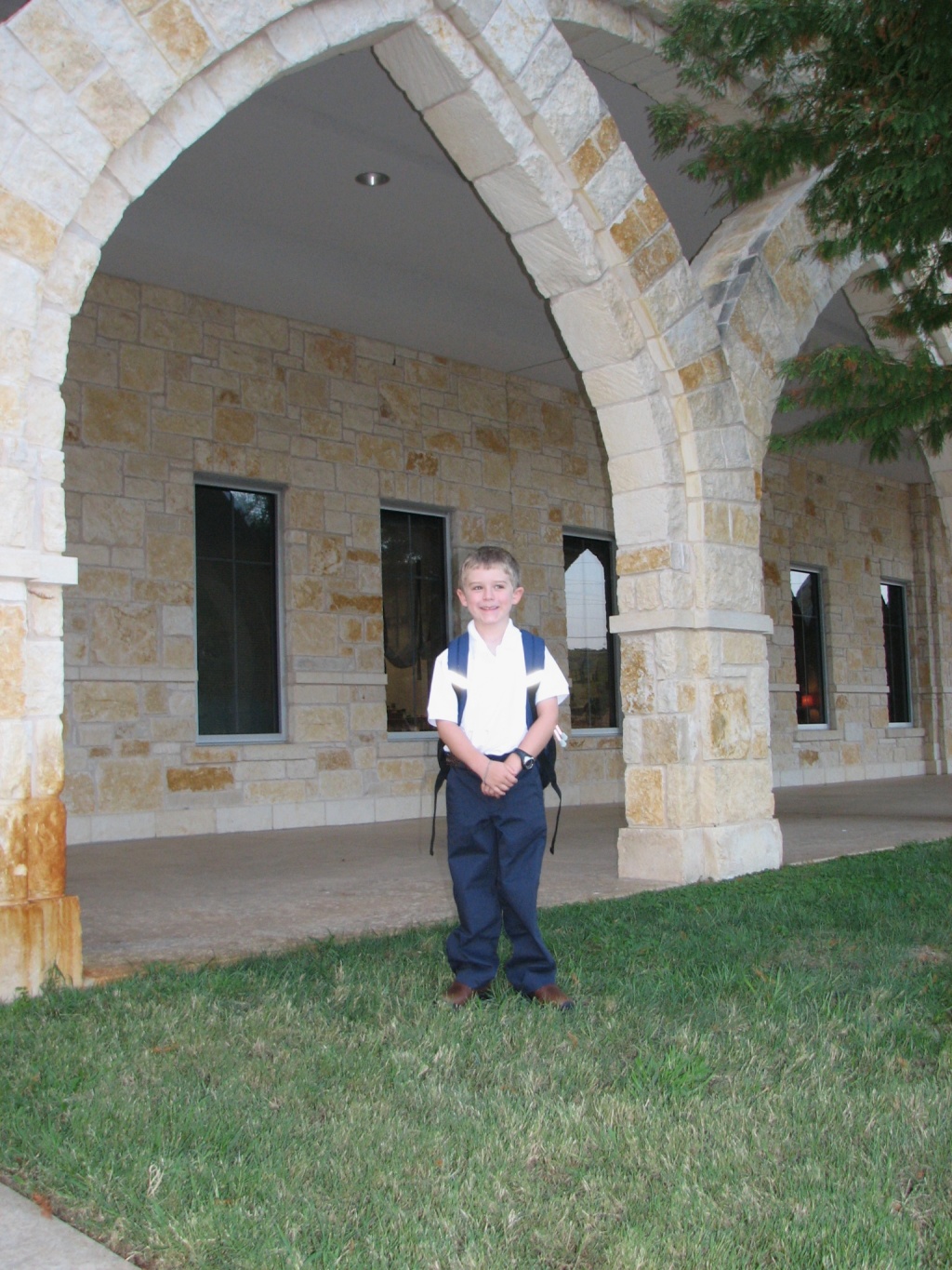 2010/08(Aug)/Ian's 2st Day at Regents Kindergarten/1024x768_2010-08-24-02 Ian's 1st Day of School.jpg